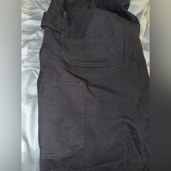 Carhartt Black Women's Cargo Pants - Picture 6 of 8